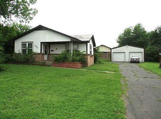 204 Poplar Ave, Yukon, OK 73099