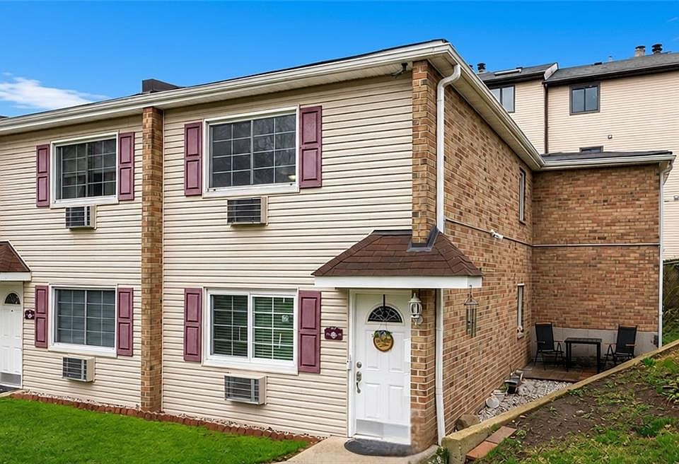 1st image of 3747 Amboy Rd APT 1B