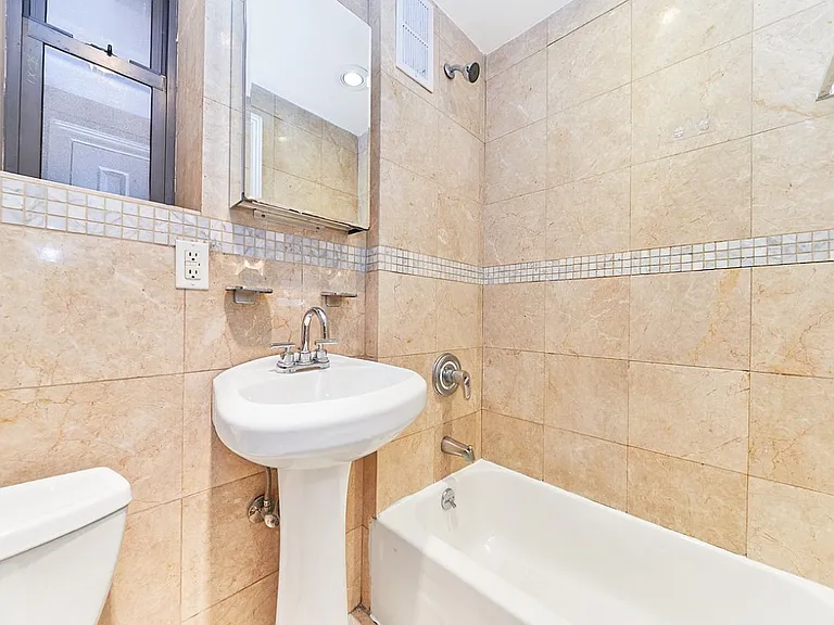 163 Chrystie St #2 — Photo 5