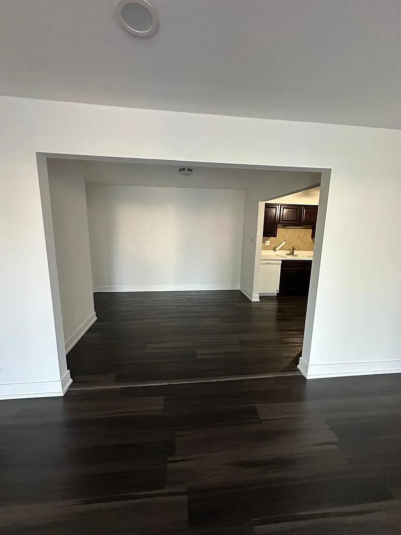 2 bed, 1150 sqft, $2,100 — Photo 4