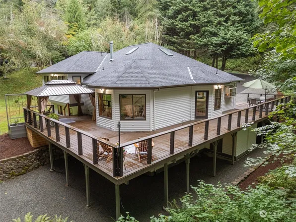 11819 198th Avenue SE, Issaquah, WA 98027