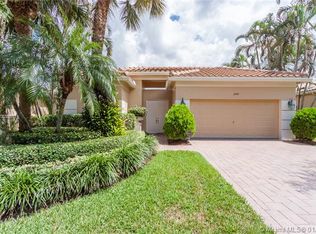 2494 Bay Isle Dr, Weston, FL 33327