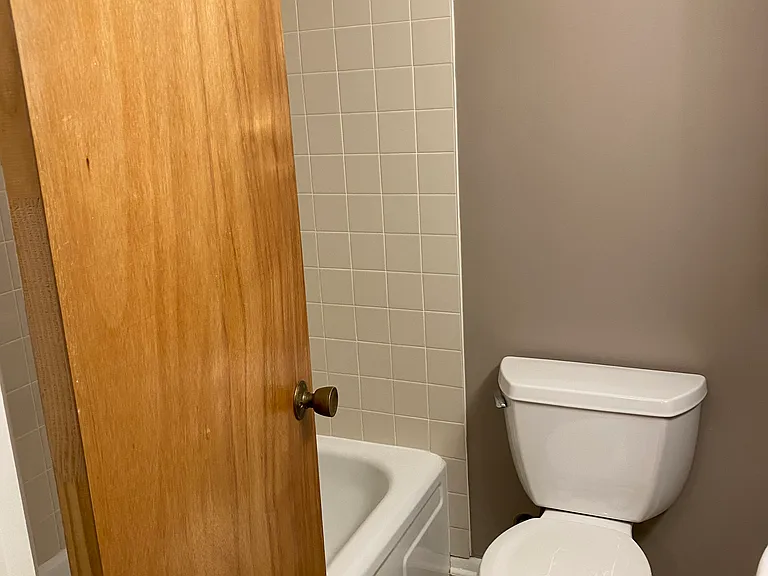 2301 N Clay St #307 — Photo 8