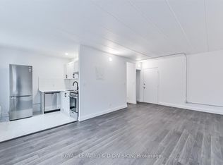 325 Sammon Ave #207, Toronto, ON M4J 2A1