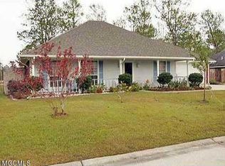 6908 Woodfield Rd, Ocean Springs, MS 39564