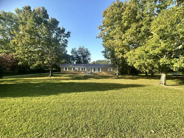 515 Westpoint Rd, Lawrenceburg, TN 38464