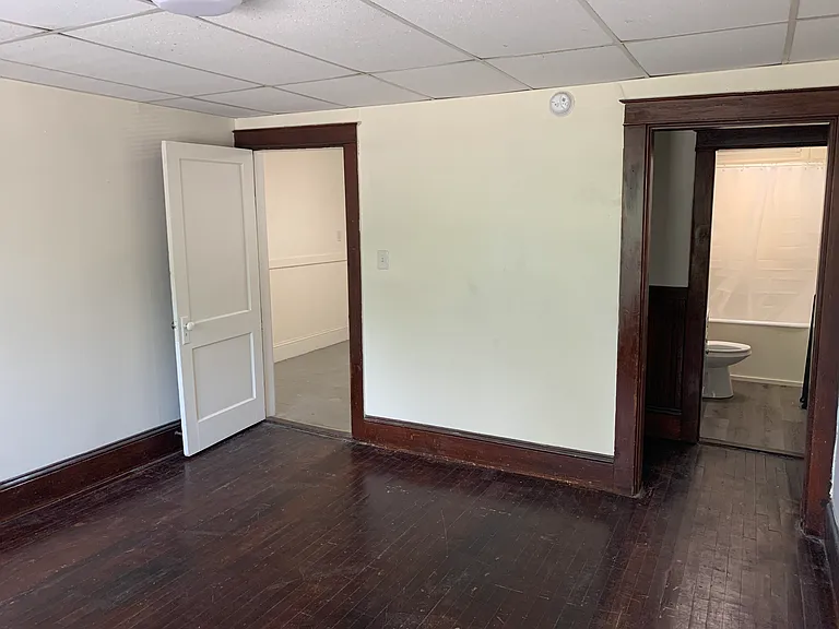 557 Lincoln St #2 — Photo 8