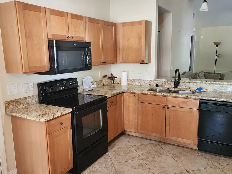 32543 Crystal Breeze Ln — Photo 7