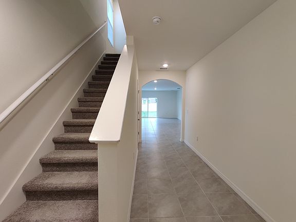 3rd image of 31914 Canyonlands Dr