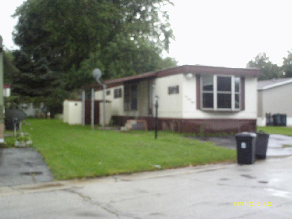 2nd image of 168 Jennifer Ln