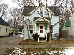 321 W 15th St, Holland, MI 49423