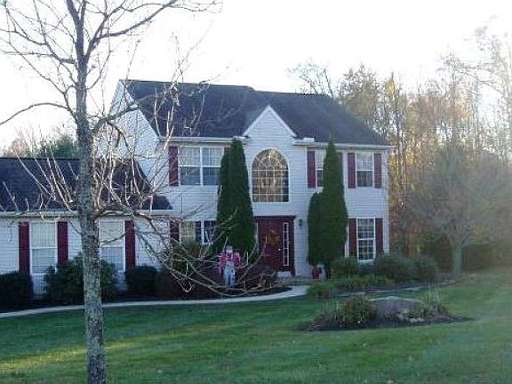 3rd image of 1419 Deer Meadow Ln