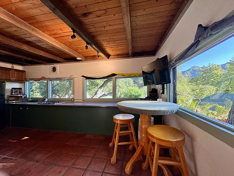 1619 Oak Dr #B1 — Photo 15