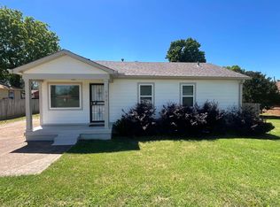 121 West St, Collierville, TN 38017