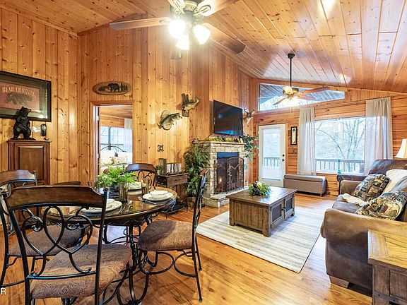 3rd image of 2210 Hawks Point Way