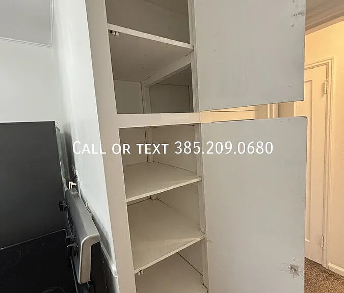 330 N 300 E — Photo 7
