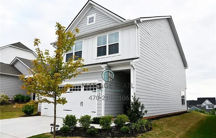 3 bed, 2.5 bath, 1924 sqft, $2,000 — Photo 3
