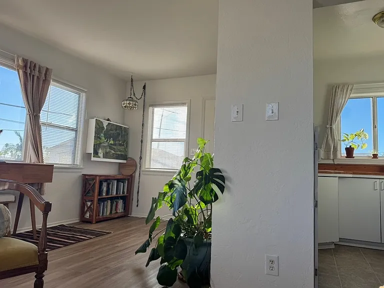 1616 S Pacific St #C — Photo 14