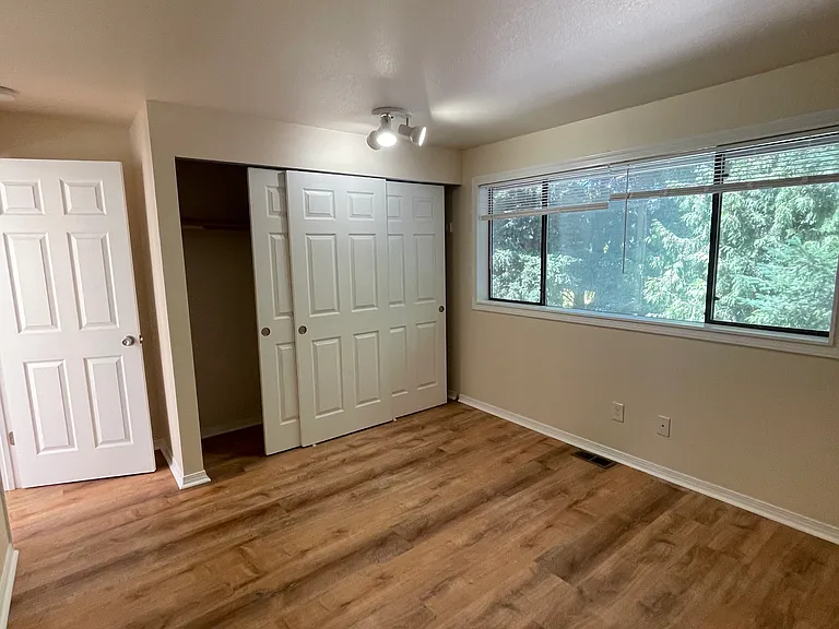 11252 NE 131st Ln — Photo 20