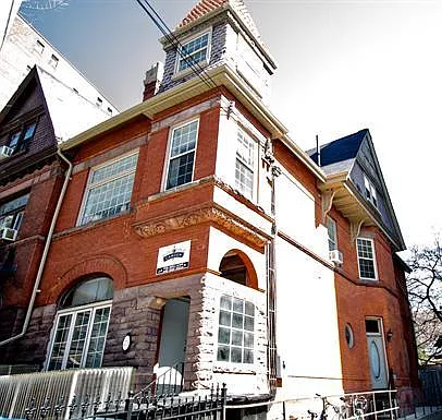 273 Saint George St — Photo 9
