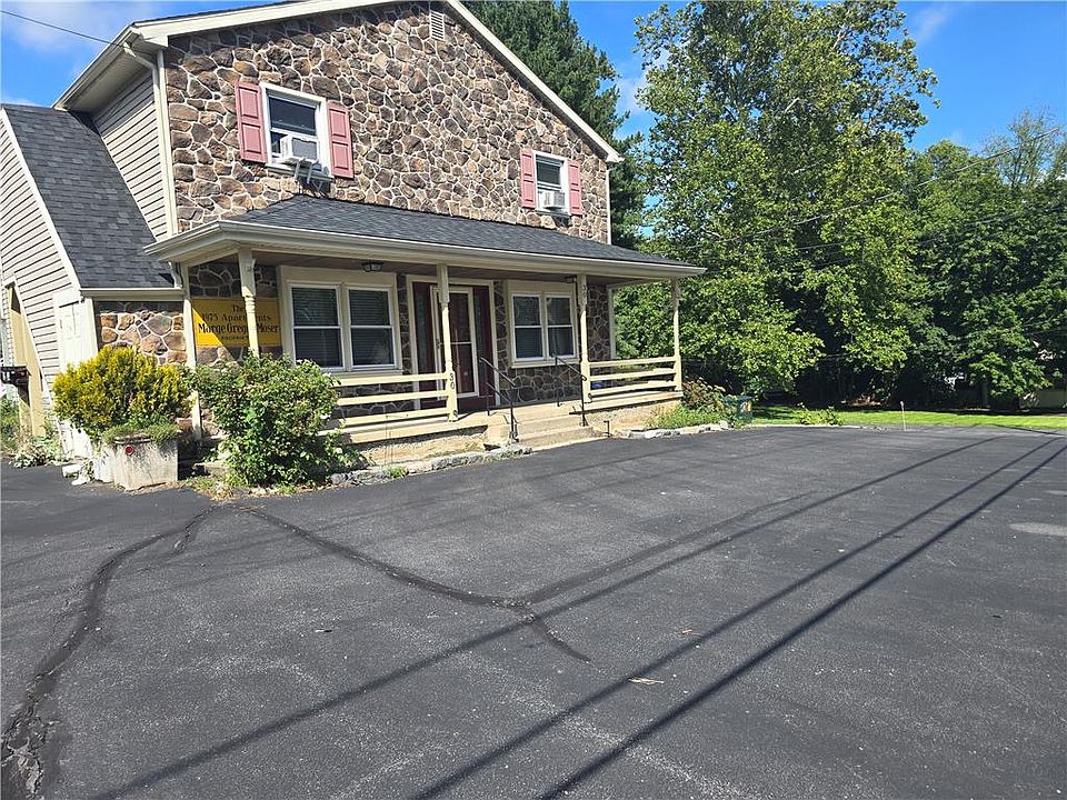 1st image of 30 Raubsville Rd #1