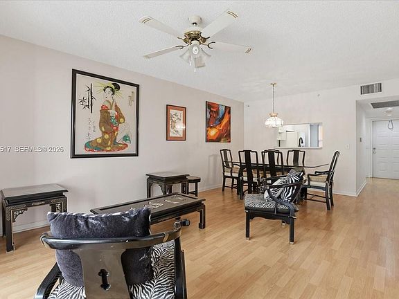 2nd image of 601 SW 142nd Ave APT 304Q