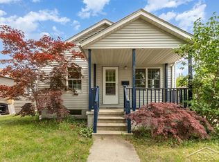 608 N Dewitt St, Bay City, MI 48706