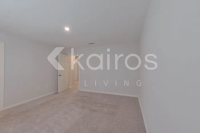 1787 Nebraska Loop — Photo 18