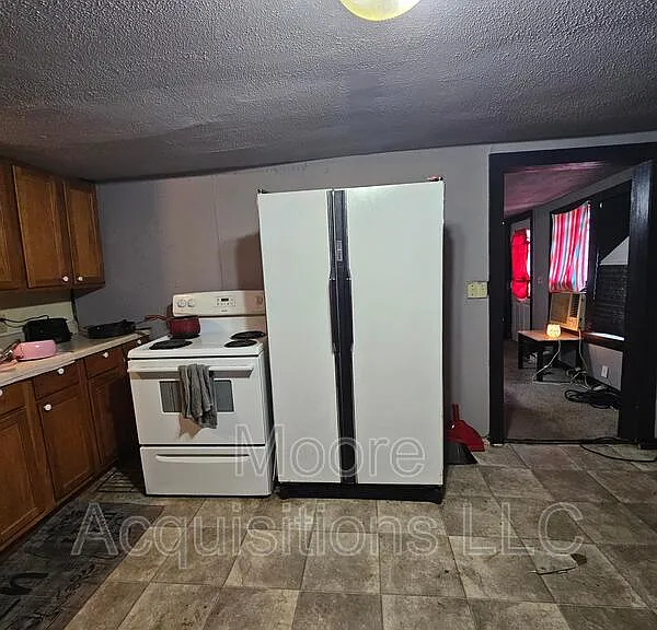 1506 El Paso St — Photo 13