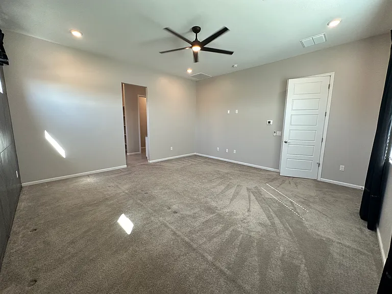 12474 N Appling Ave — Photo 25