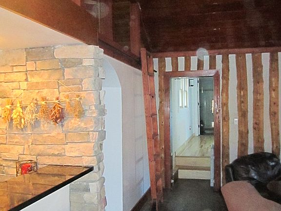 4th image of 8400 Jacqueline Ave