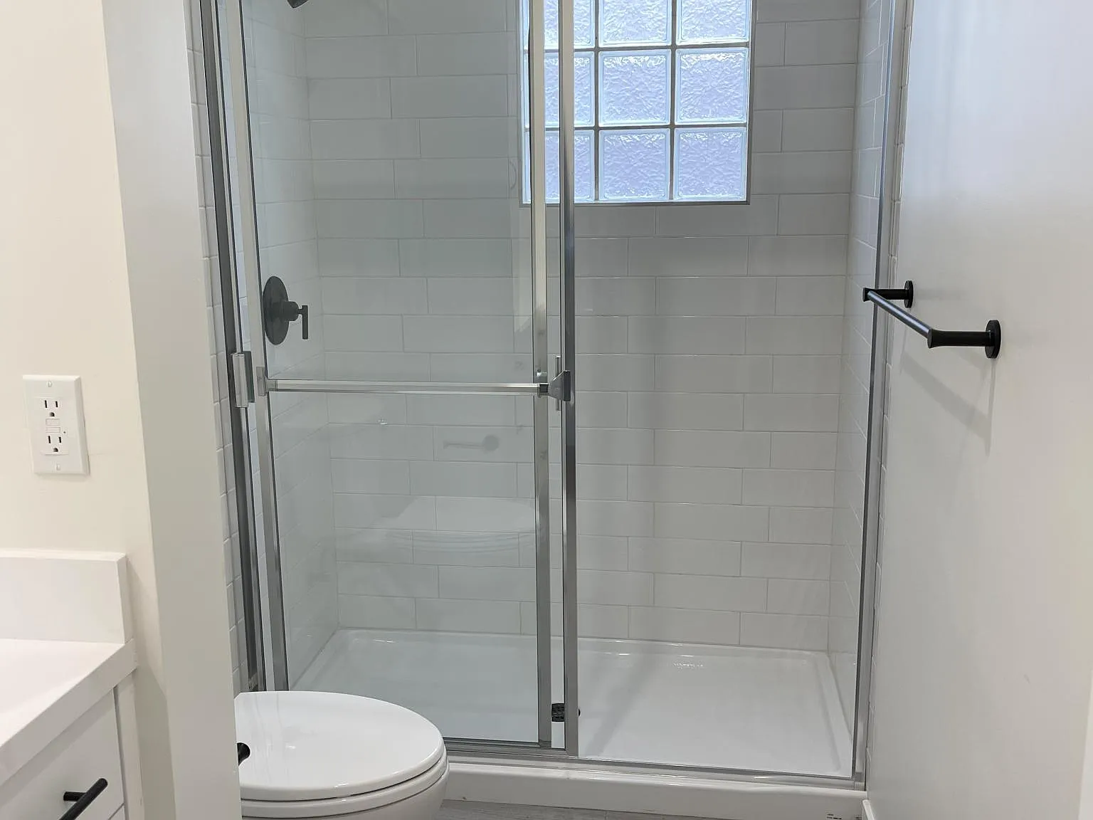 1 bed, 725 sqft, $2,300 — Photo 4