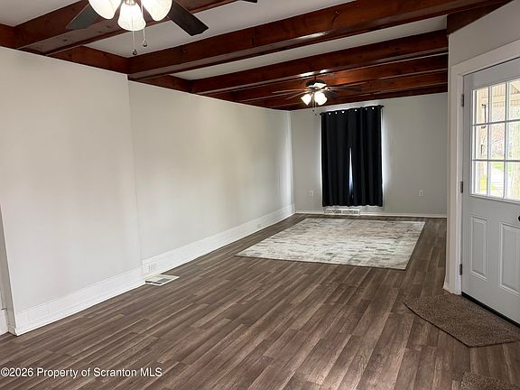 3rd image of 1154 Murray St