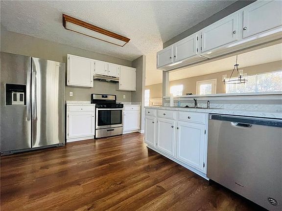 3rd image of 2838 Weston Brook Ct