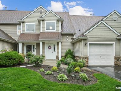23 Bourne Cir #204, Hamburg, NJ, 07419