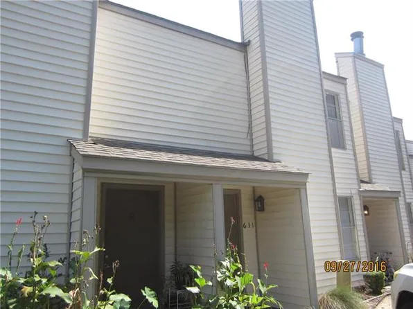 631 Cedarwood Dr, Mandeville, LA 70471