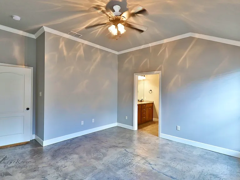 3812 Carrera Ln — Photo 17