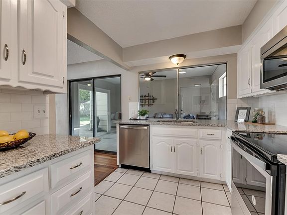 2nd image of 2326 Village Green Dr
