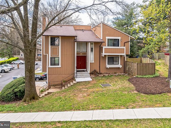2nd image of 18428 Point Seneca Pl