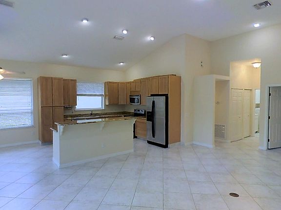 Beautiful open Floor Plan