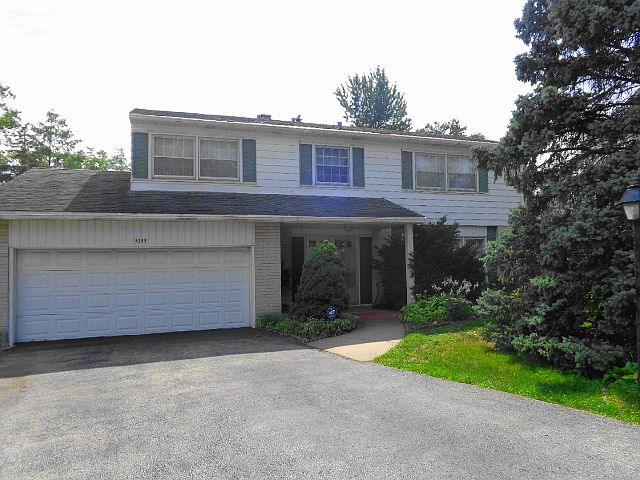 1st image of 9099 Forest Dr