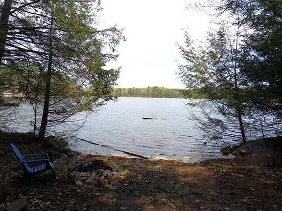 3rd image of 8156 S Long Lake Rd #S