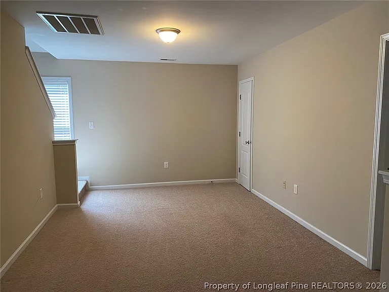 146 Fountain Grove Dr — Photo 8