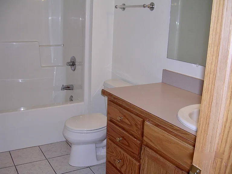 1736 Fetterman Dr #4 — Photo 10