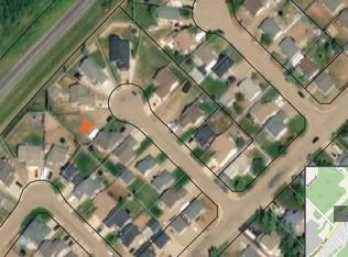 9109 129th Ave, Peace River, AB T8S1W9