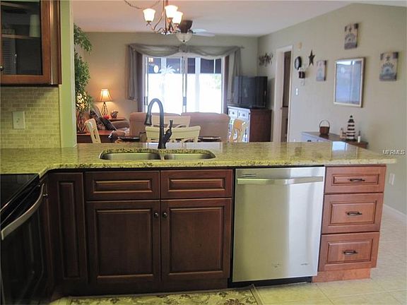 5th image of 3310 Loveland Blvd Unit 2202