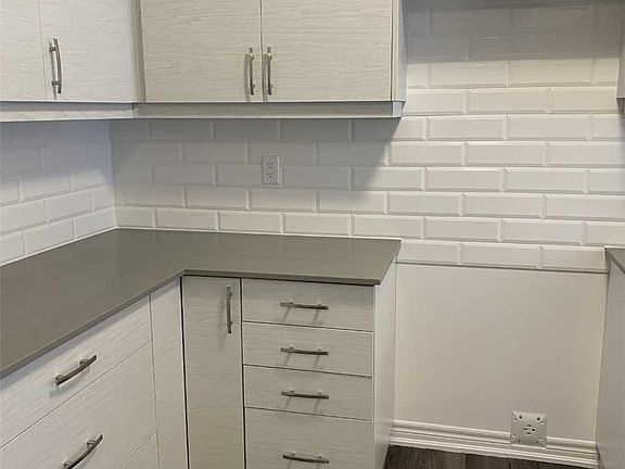 4th image of 575 Woodward Ave #52
