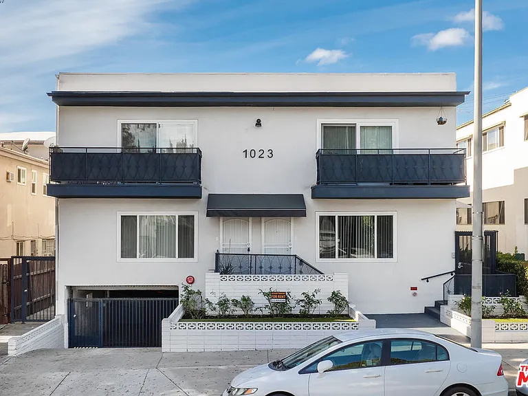 1023 N Laurel Ave #2 — Photo 20