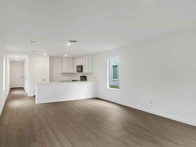 6819 Highlands St — Photo 24