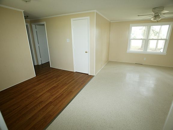 Kitchen/Living Combo